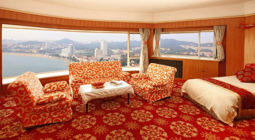 Donghai Grand Hotel Qingdao Dış mekan fotoğraf